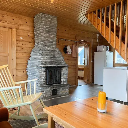 Wild - Ounasrannan Majat, * Tepasto